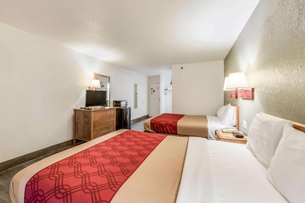 Econo Lodge Truman Inn Sedalia Dış mekan fotoğraf