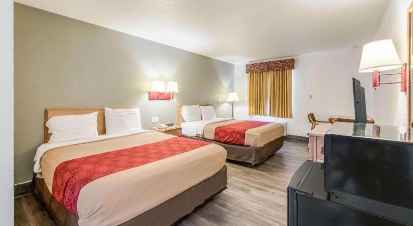 Econo Lodge Truman Inn Sedalia Dış mekan fotoğraf